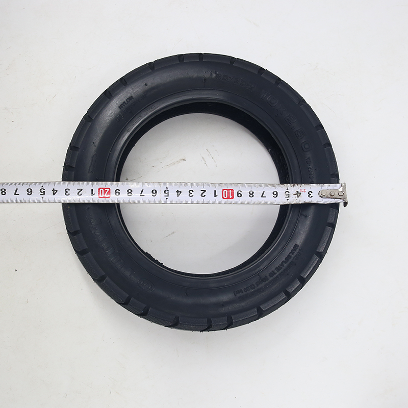 Pneumatico 10x2.50 per monopat - Scooter Tire recensione e prezzo
